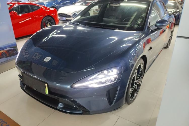 Used Xiaomi Auto SU7 2024 Four-Wheel Drive Ultra-Long Range Advanced Intelligent Driving Max Edition
