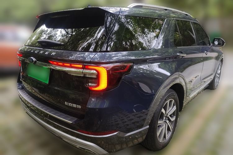 Used Ford Explorer 2023 EcoBoost 285 Four-Wheel Drive Titanium Edition 7-Seater
