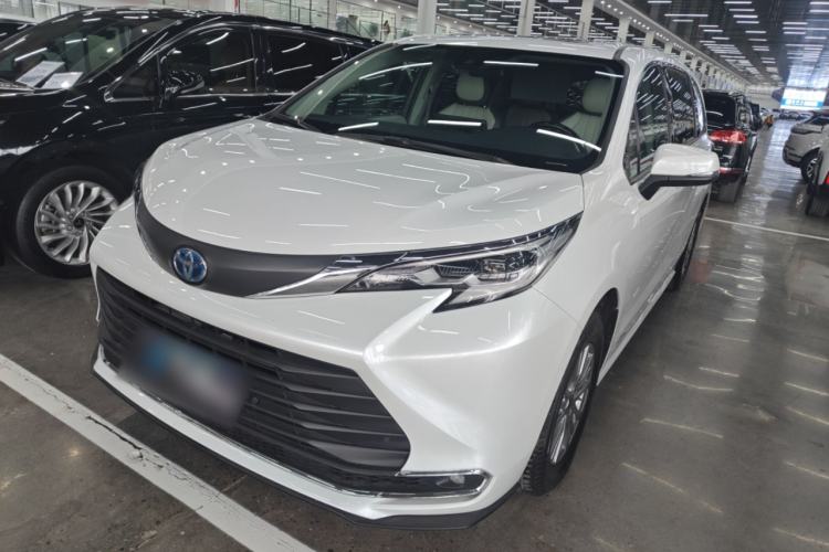 Used Toyota SIENNA 2023 2.5L Hybrid Comfort Edition