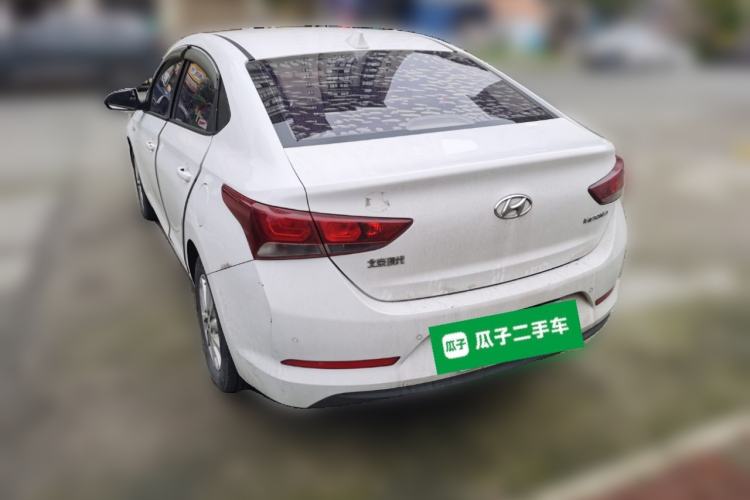 Used Hyundai Verna (new generation) 2016 1.4L Automatic Cool Edition GLS Rear Left 45 Deg