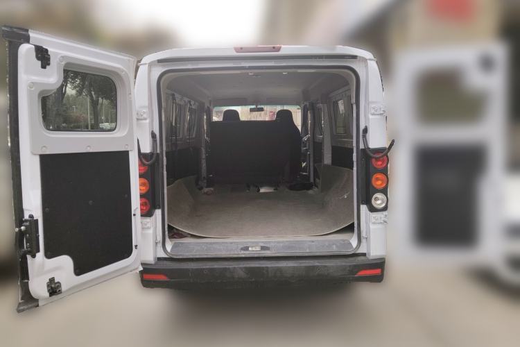 Used Jinbei E6 2026 Model, Standard Version, Long Roof, 6 Seats