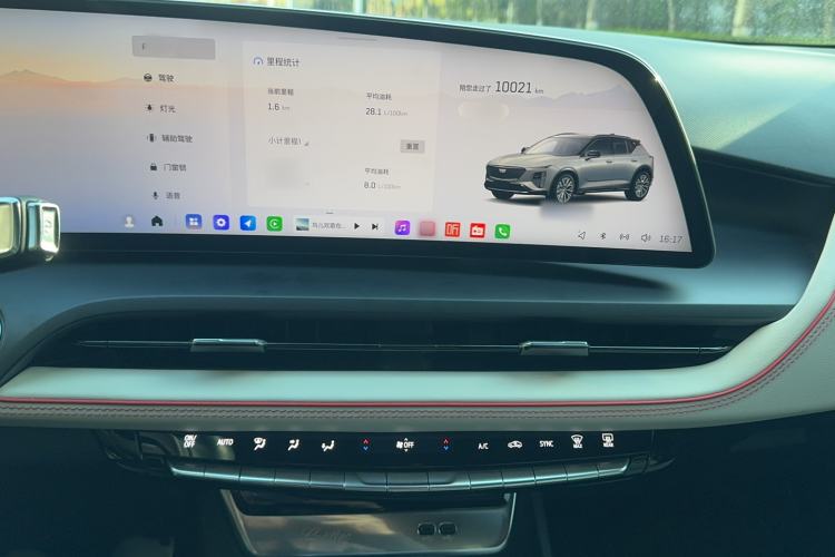 Used Cadillac GT4 2023 25T Luxury Model
