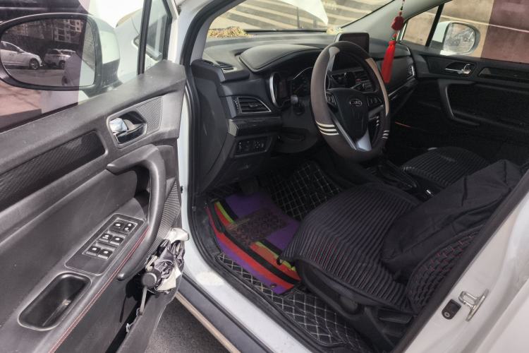 Used JAC Group Refine S3 2018 Custom Edition 1.6L CVT Luxury Smart Model Driver Seat