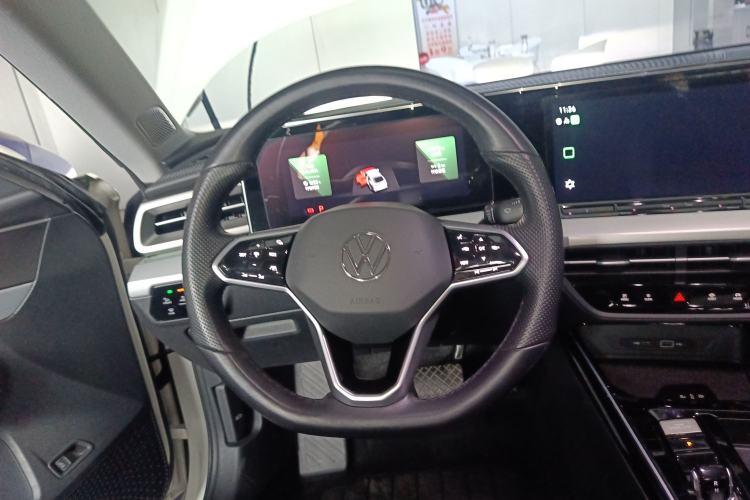 Used Volkswagen Lamando 2022 Lavida L 280TSI DSG Cool & Spicy Edition Steering Wheel