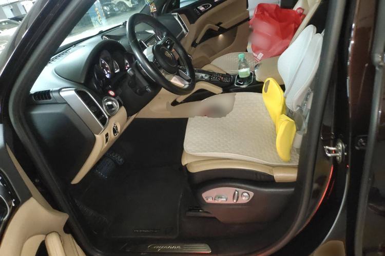 Used Porsche Cayenne 2016 Cayenne Platinum Edition 3.0T
