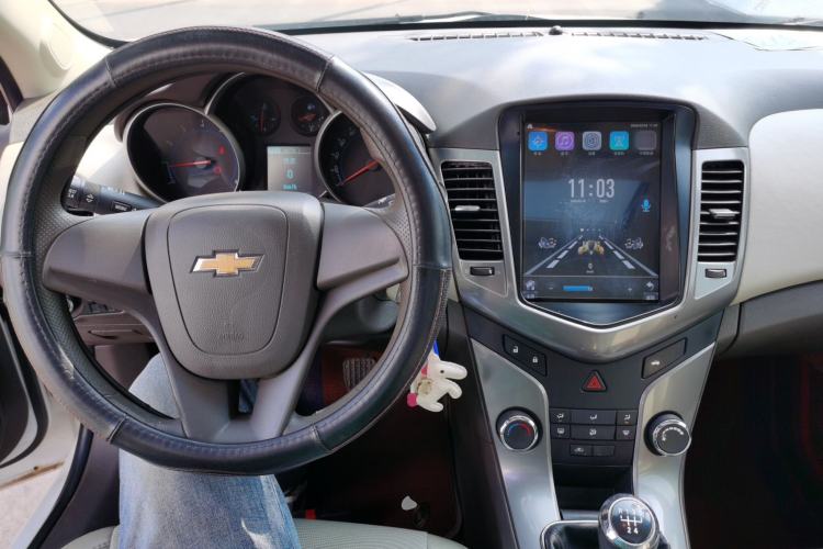 Used Chevrolet Cruze 2015 1.5L Classic SE MT