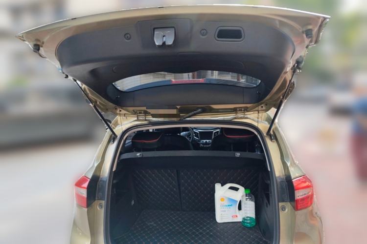 Used CHANGAN CS15 2016 1.5L Automatic Luxury Edition Trunk