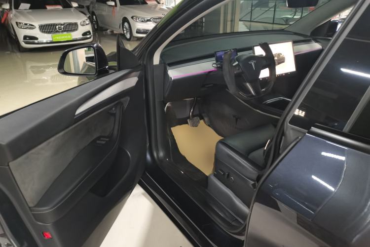 Used Tesla Model Y 2024 Rear-Wheel-Drive Version