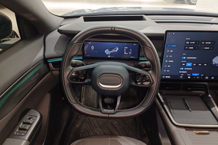 Used Lynk & Co 07 2024 EM-P 126 Long-Range Ultra