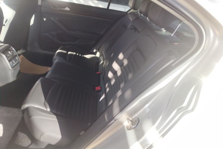 Used Volkswagen Magotan 2019 330TSI DSG Luxury Model China V Standard