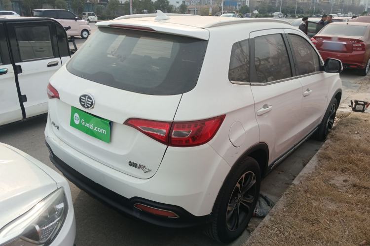 Used FAW Senya R7 2017 1.6L Automatic Luxury Model

