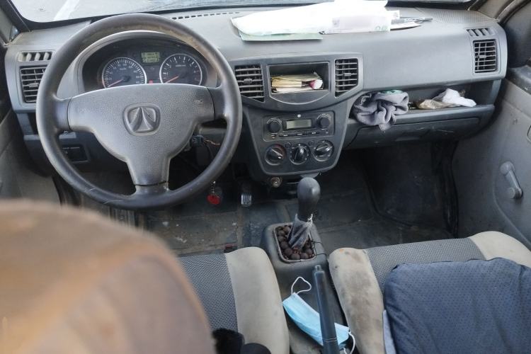 Used BAIC Weiwang 205 2013 1.0L Joy version
