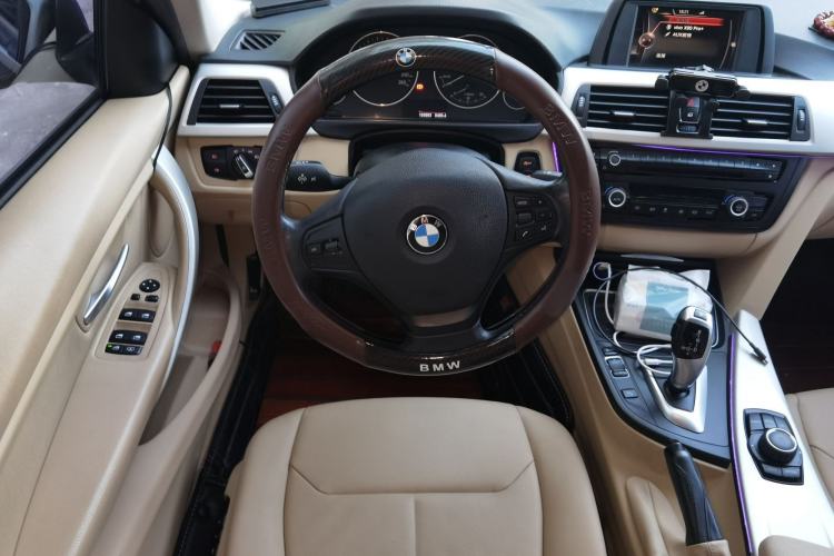 Used BMW 3 Series 2015 320Li Luxury Edition Fashion Model
