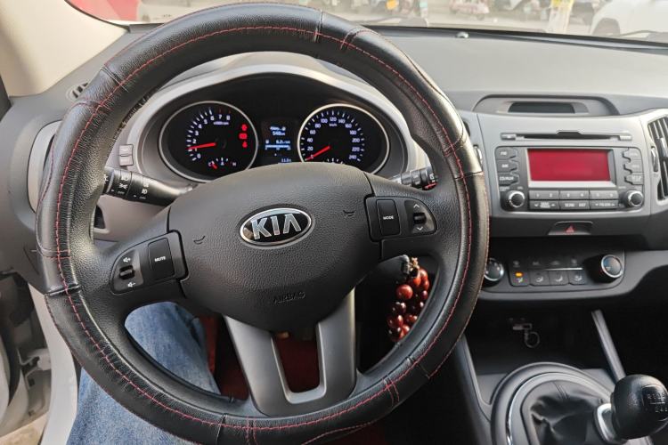 Used Kia Sportage R 2015 2.0L Manual Two-Wheel Drive GL Model