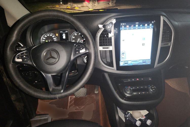 Used Mercedes-Benz Vito 2016 2.0T Business Edition
