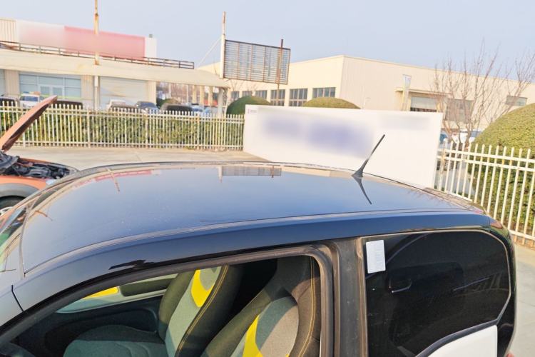 Used Chery QQ Ice Cream 2022 170km Sundae Phosphate Lithium-Ion