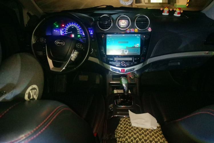 Used BYD S7 2015 2.0T Automatic Prestige Model