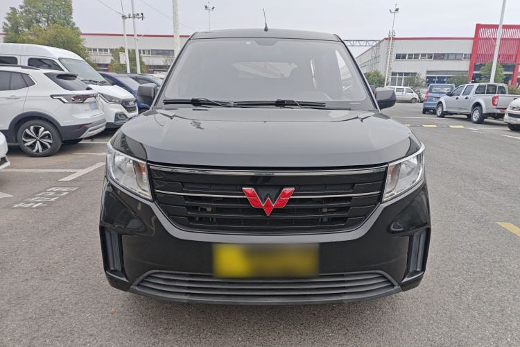 Used Wuling Hongguang PLUS 2020 1.5L Manual Standard Edition 7-Seater
