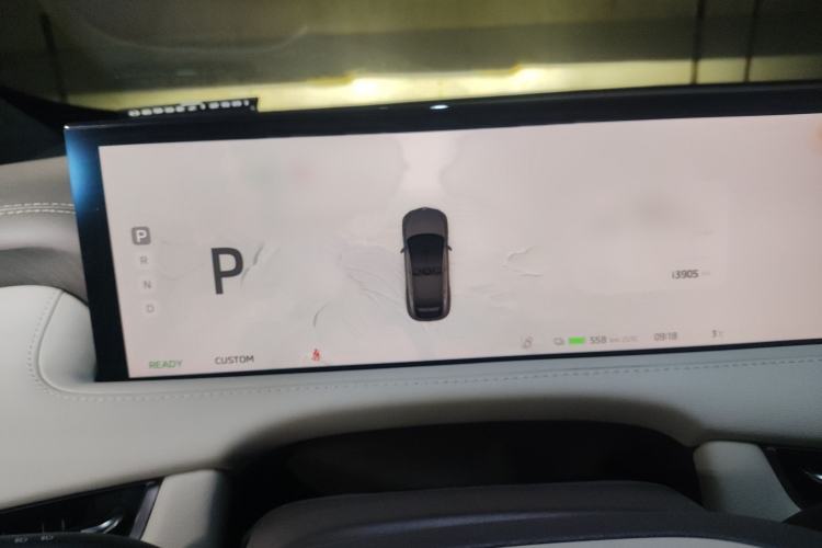 Used IM LS7 2023 100kWh Lux All-Wheel-Drive Version
