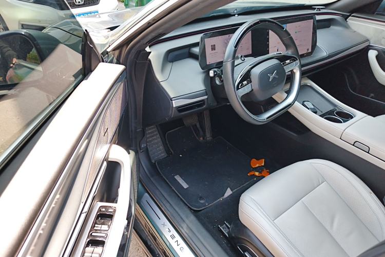 Used XPeng P7 2023 P7i 702 Pro Driver Seat