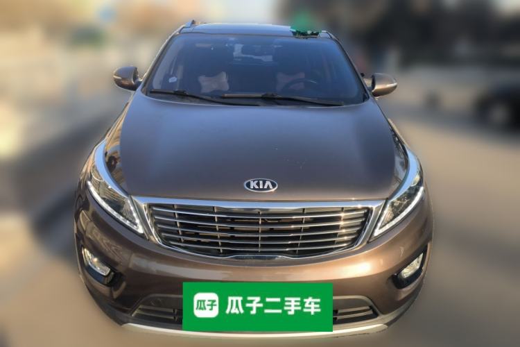 Used Kia Sportage R 2015 2.0L Automatic Two-Wheel Drive DLX Model Front