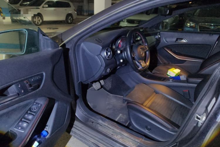 Used Mercedes-Benz CLA 2015 CLA 220 4MATIC
