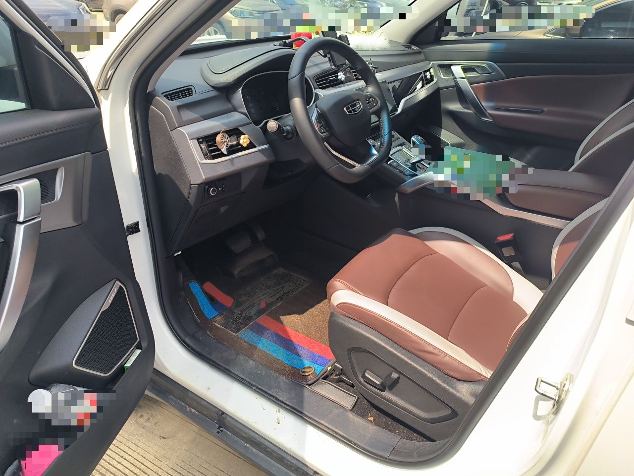 Geely Auto Emgrand X7 Sport 2022 1.8TD DCT Zhiya Trim — снимка 16