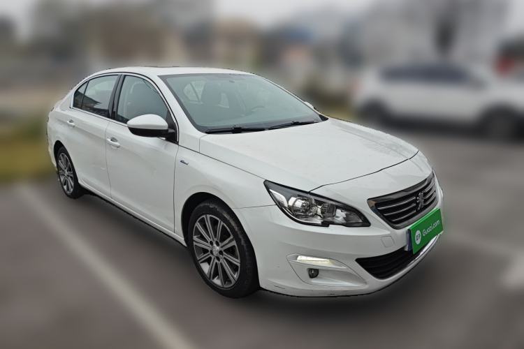 Used Peugeot 408 2018 350THP Automatic Luxury Edition Front Right 45 Deg