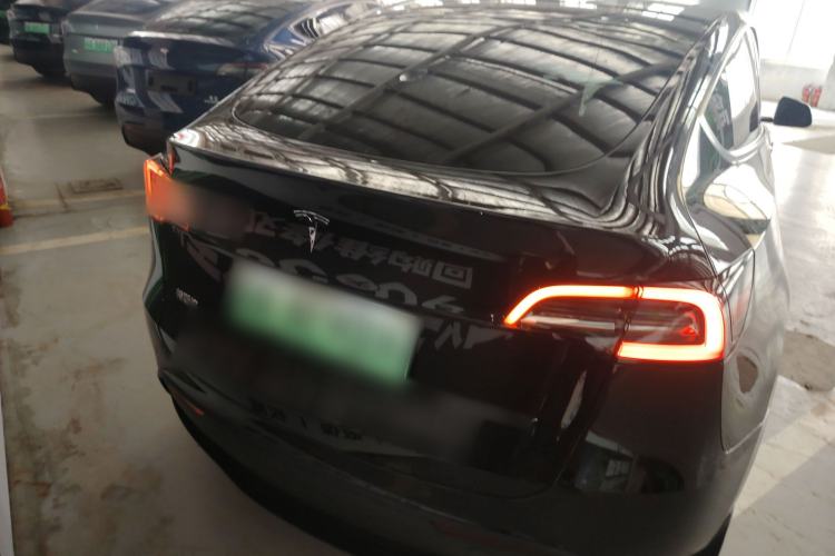 Used Tesla Model Y 2024 Long-Range All-Wheel-Drive Version