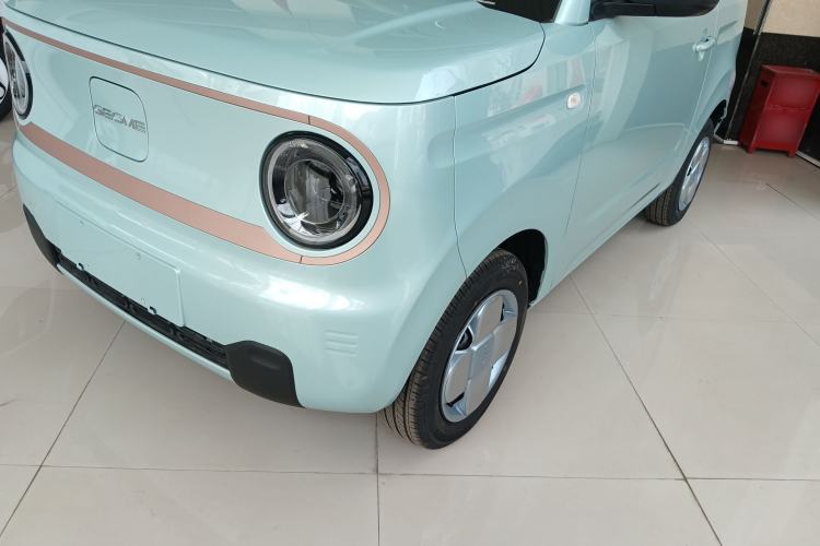 Used Geely Galaxy Panda 2024 Panda Mini 200km Endurance Bear
