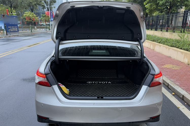 Used Toyota Camry 2021 Dual-Motor 2.5 HGVP Leading Edition