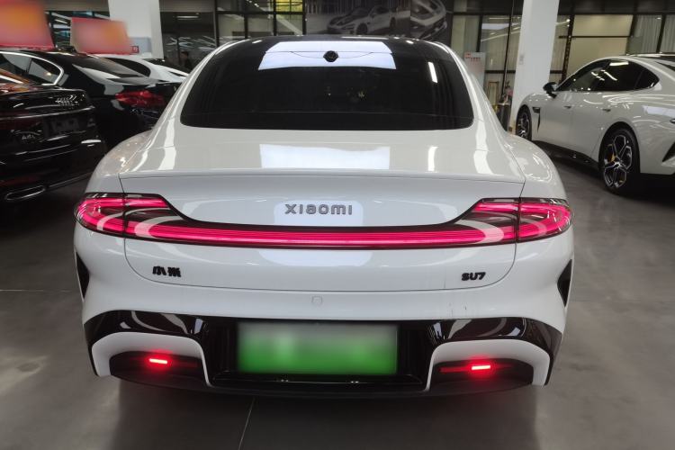 Used Xiaomi Auto SU7 2024 Rear-Drive Long-Range Intelligent Driving Version
