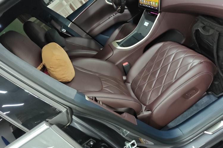 Used Avatr 11 2024 730 Luxury Edition with Three Lasers and Rear-Wheel Drive
