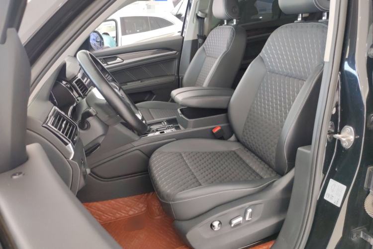 Used Volkswagen Teramont X 2020 Facelifted 330TSI Two-Wheel-Drive Luxury Edition
