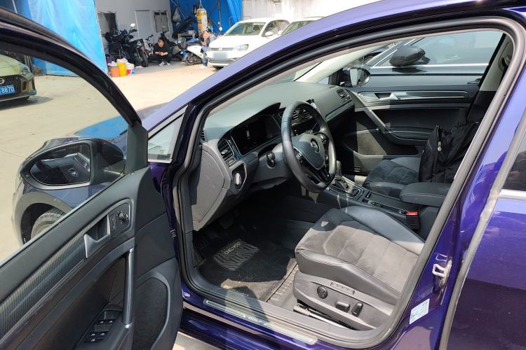 Used Volkswagen Golf 2020 Zhiai Edition 280TSI DSG Luxury Model