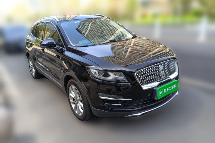Used Lincoln MKC 2019 2.0T Two-Wheel-Drive Zunya Version China V Emission Standard Front Right 45 Deg