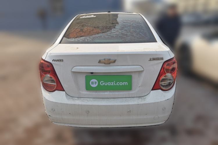 Used Chevrolet Aveo Sonic 2011 Sedan 1.4L MT SL