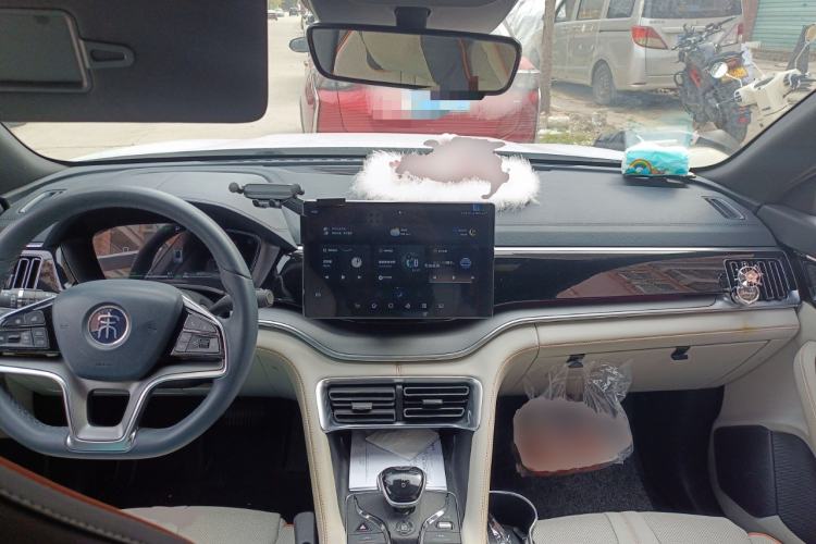 Used BYD Song PLUS New Energy 2021 DM-i 51KM Prestige Model Center Console