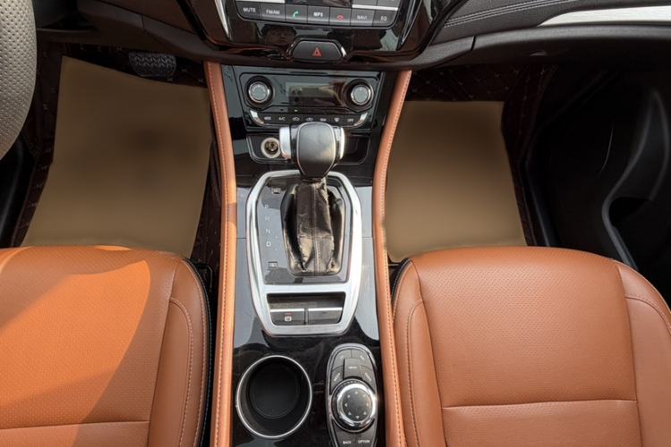 Used HYOSOW H5 2018 1.3T CVT Luxury Model Interior 4