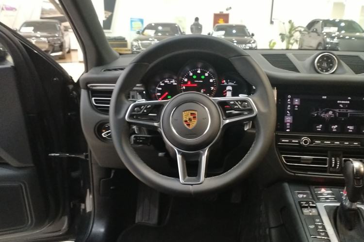 Used Porsche Macan 2021 Macan 2.0T

