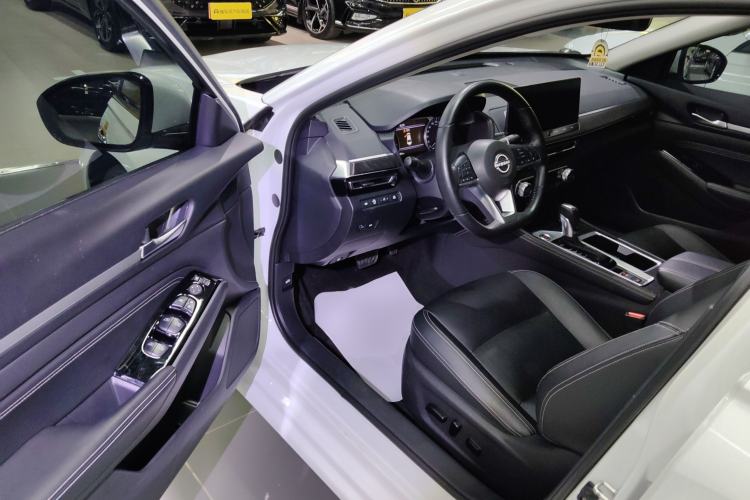 Used Nissan Teana 2022 2.0L XL-TLS Enjoyment Edition
