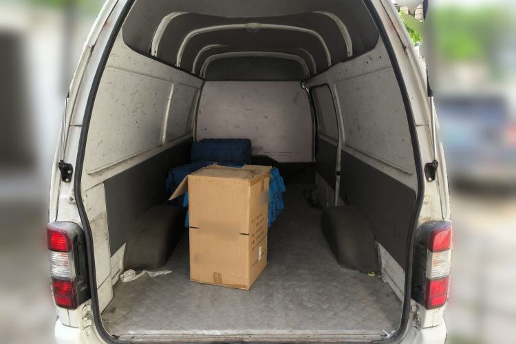 Used Jinbei Hiace 2016 2.0L Express Series Standard Version V19