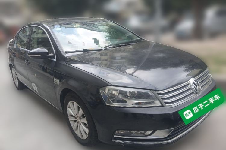 Used Volkswagen Magotan 2015 1.8TSI Advanced Model Front Right 45 Deg