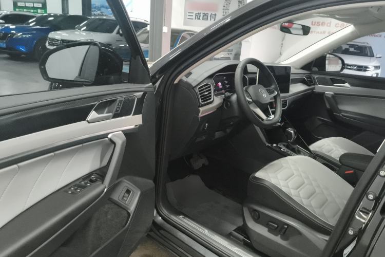 Used Volkswagen Tayron 2023 280TSI Two-Wheel-Drive Luxury Plus Advanced Version Driver Seat