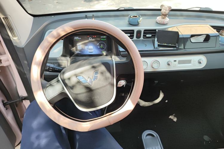 Used Wuling Hongguang MINIEV 2022 Macaron Fashion Model Lithium Iron Phosphate