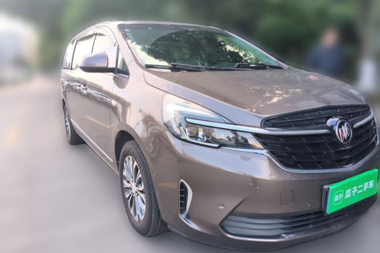 Used Buick GL8 2021 Land Cruiser Executive Class 652T Smart Luxury Model Front Right 45 Deg