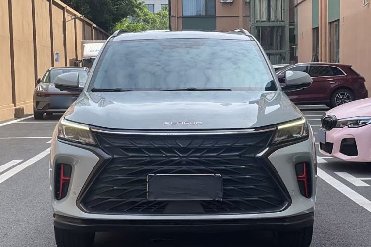 Used Dongfeng Fengon 580 2022 1.5T Automatic Luxury Edition