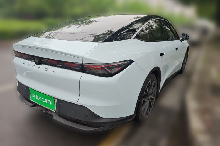 Used ARCFOX Alpha S5 2024 560MAX 185kW Rear Right 45 Deg