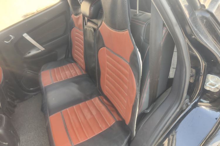 Used Geely Auto GX7 2015 Classic Edition 1.8L Manual Elite Model China IV