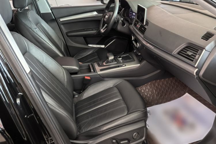Used Audi Q5L 2020 45 TFSI Prestige Fashion Model Interior 7